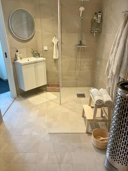 Vila 50 M2 Private House Near City, Pool Garden Sauna! Stockholm Švédsko